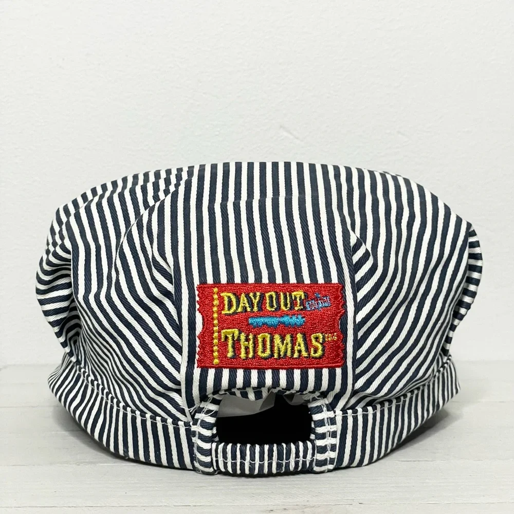 THOMAS & FRIENDS A Day Out With Thomas Youth Striped Conductors Hat